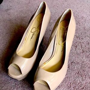 Jessica Simpson 👠